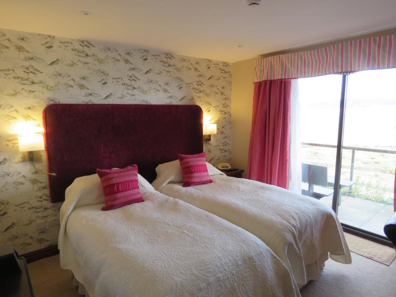 The Bay Horse Hotel And Restaurant Ulverston Εξωτερικό φωτογραφία